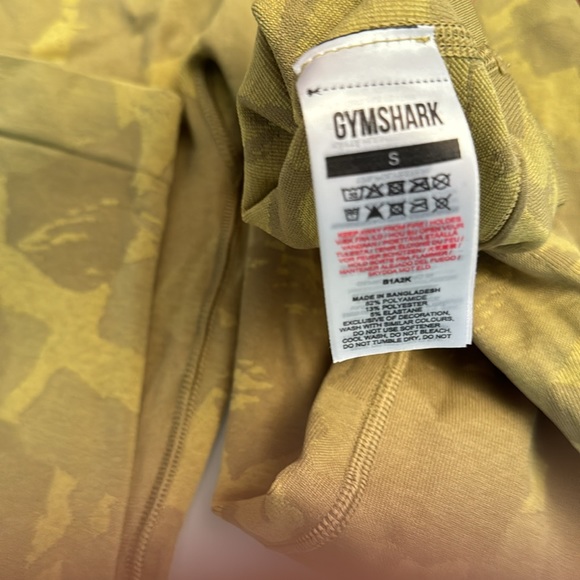 GymShark Seamless Camo Leggings size Small - Picture 6 of 6